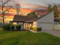 Browse active condo listings in FOLSOM RIDGE